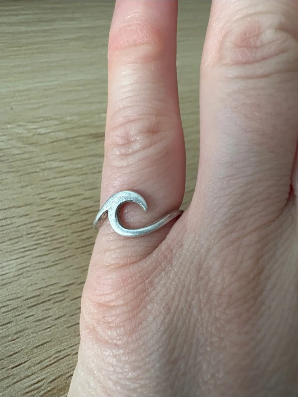 925 Silver Wave Ring - Size 4.5